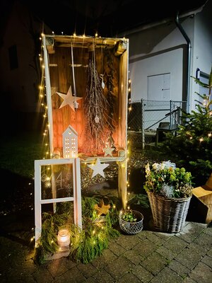 Adventsfenster Bild