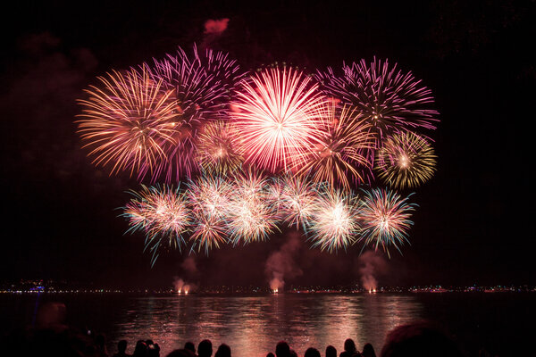 Fantastical: Das Sommerfest mit dem grössten Feuerwerk und innovativen Ideen.⋌ zVg
